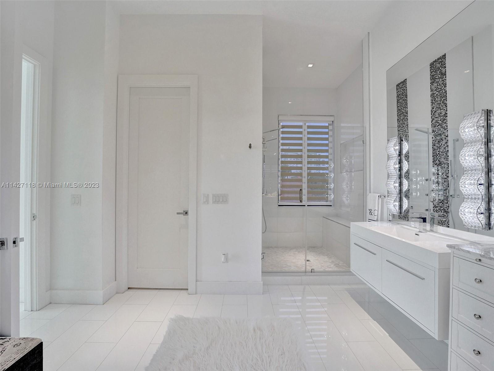 SAN SOUCI ESTATES - Residential