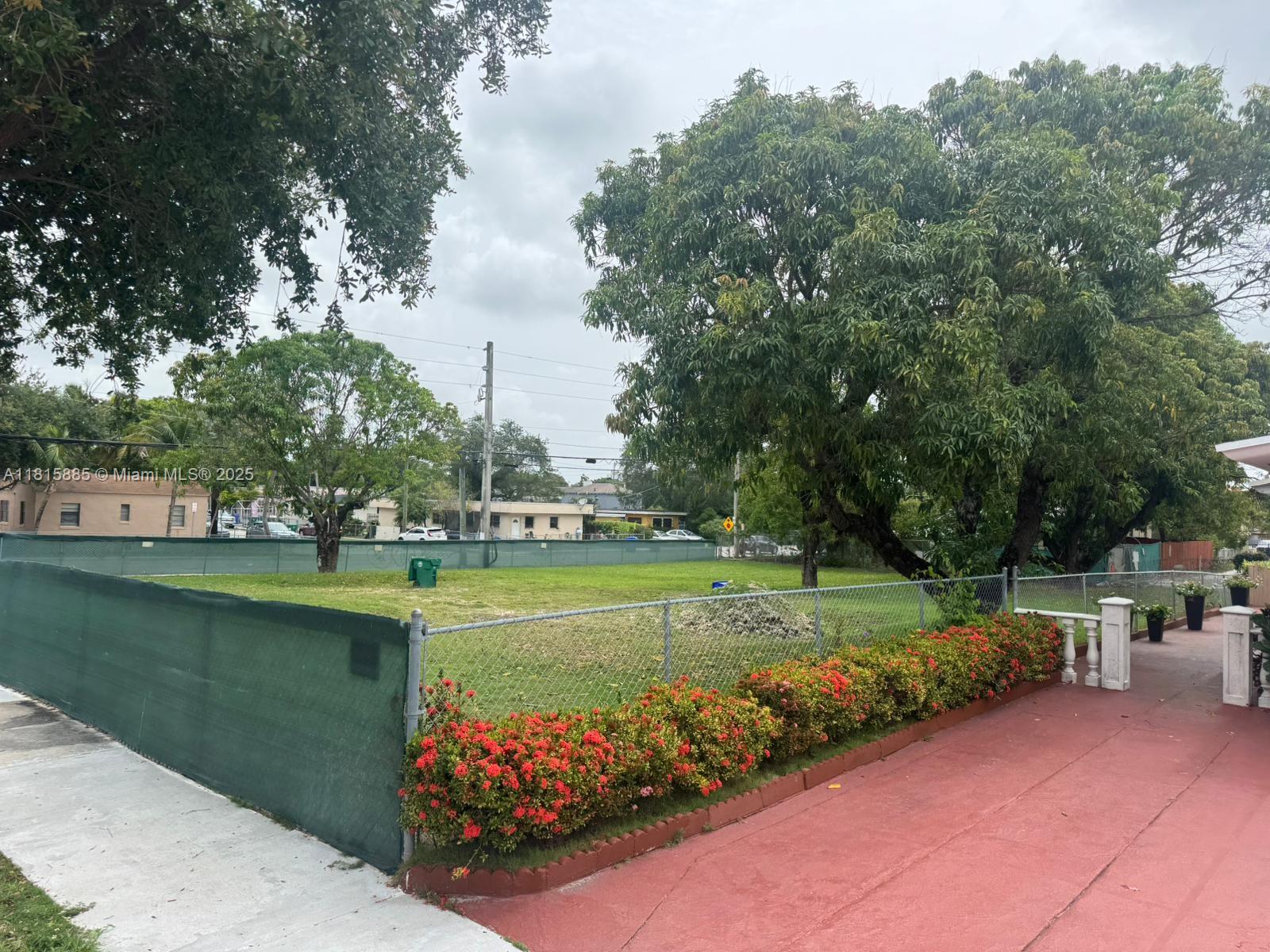 235 NW 26th Ave
