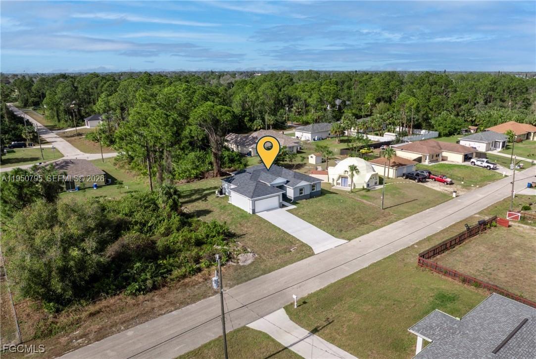 TWIN LAKE ESTATES - Residential