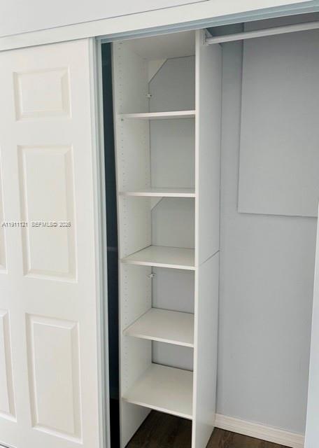 HAINLIN MILL ESTATES SEC - Residential