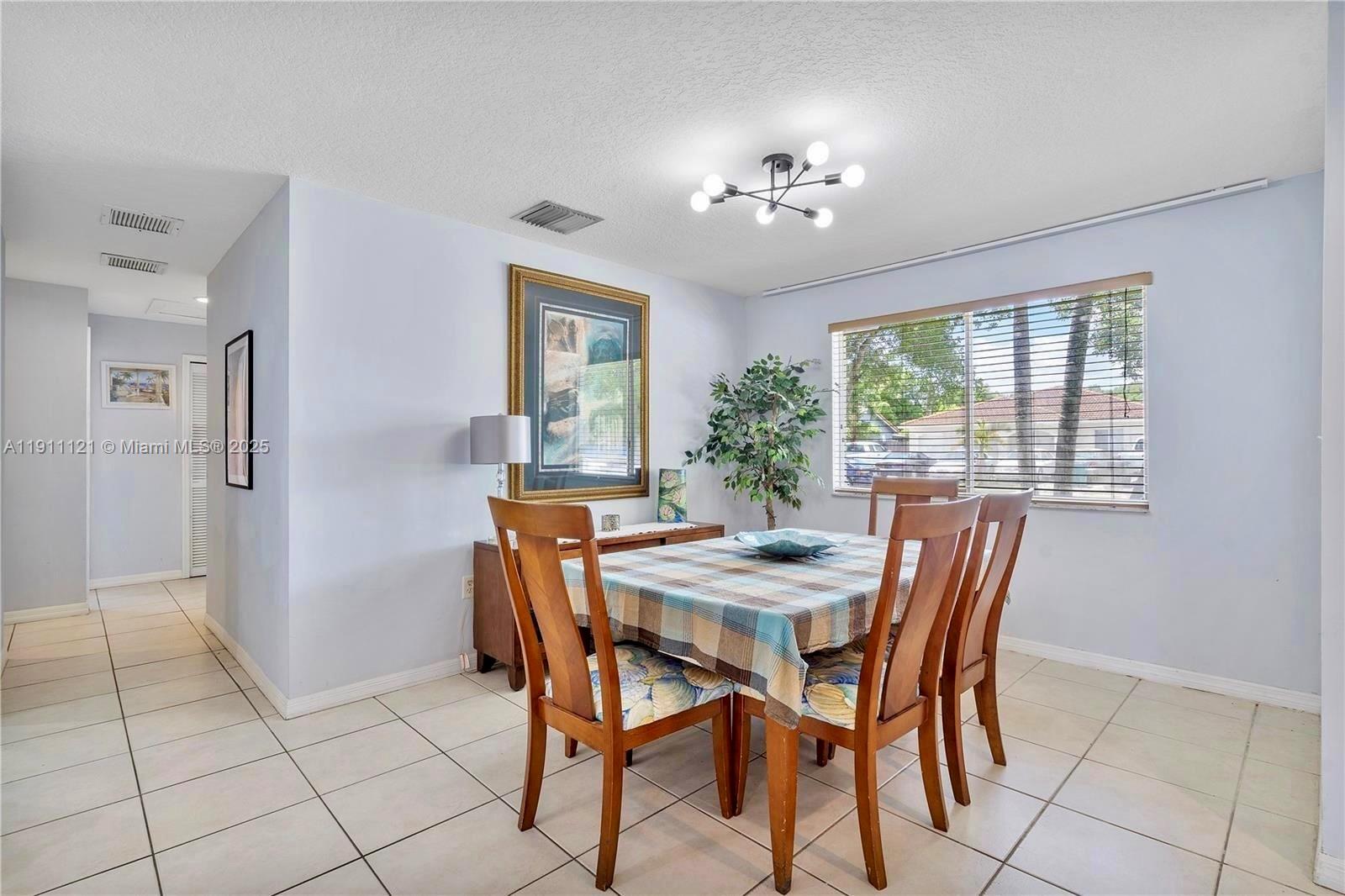 HAINLIN MILL ESTATES SEC - Residential