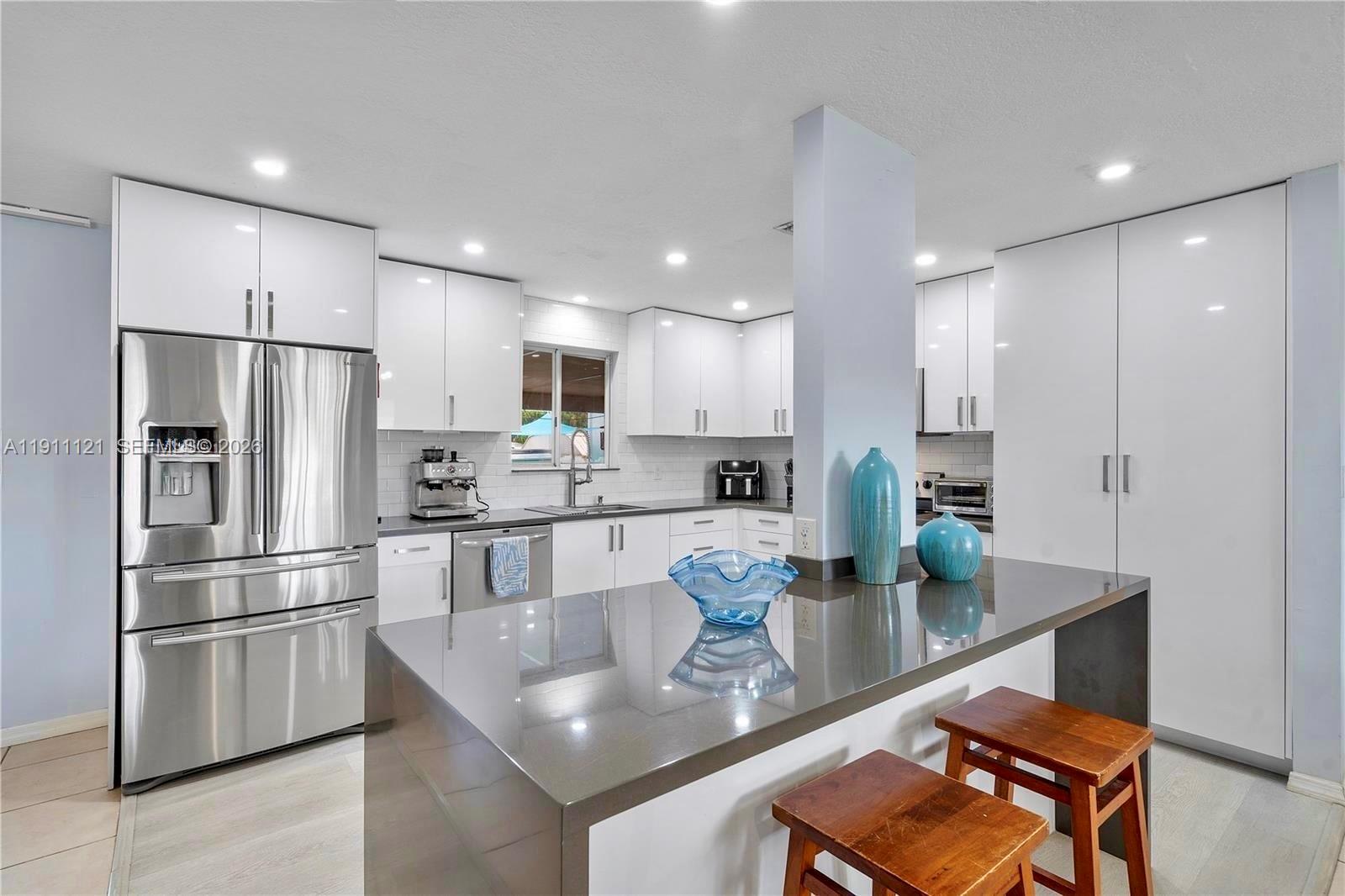 HAINLIN MILL ESTATES SEC - Residential