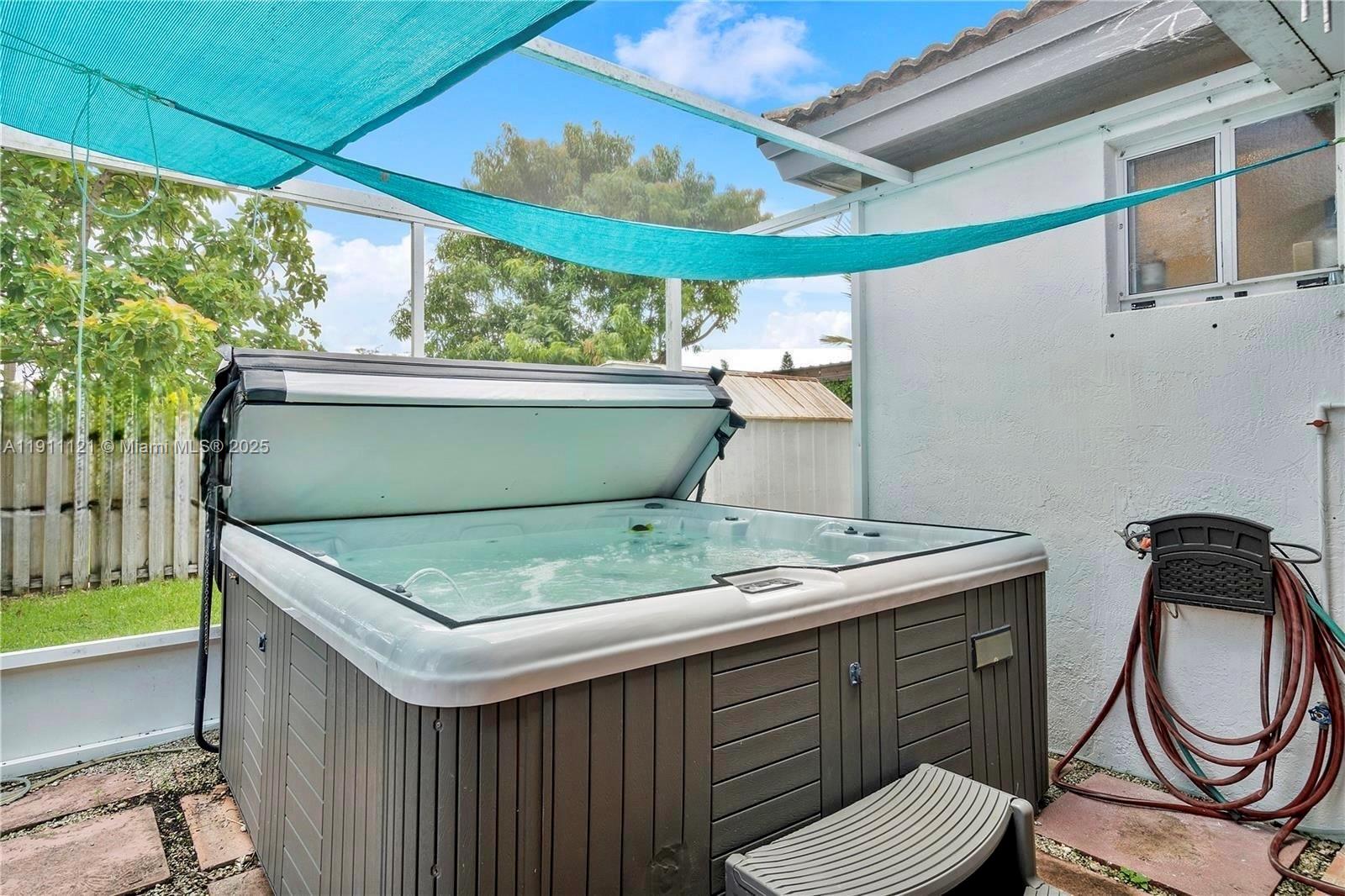 HAINLIN MILL ESTATES SEC - Residential