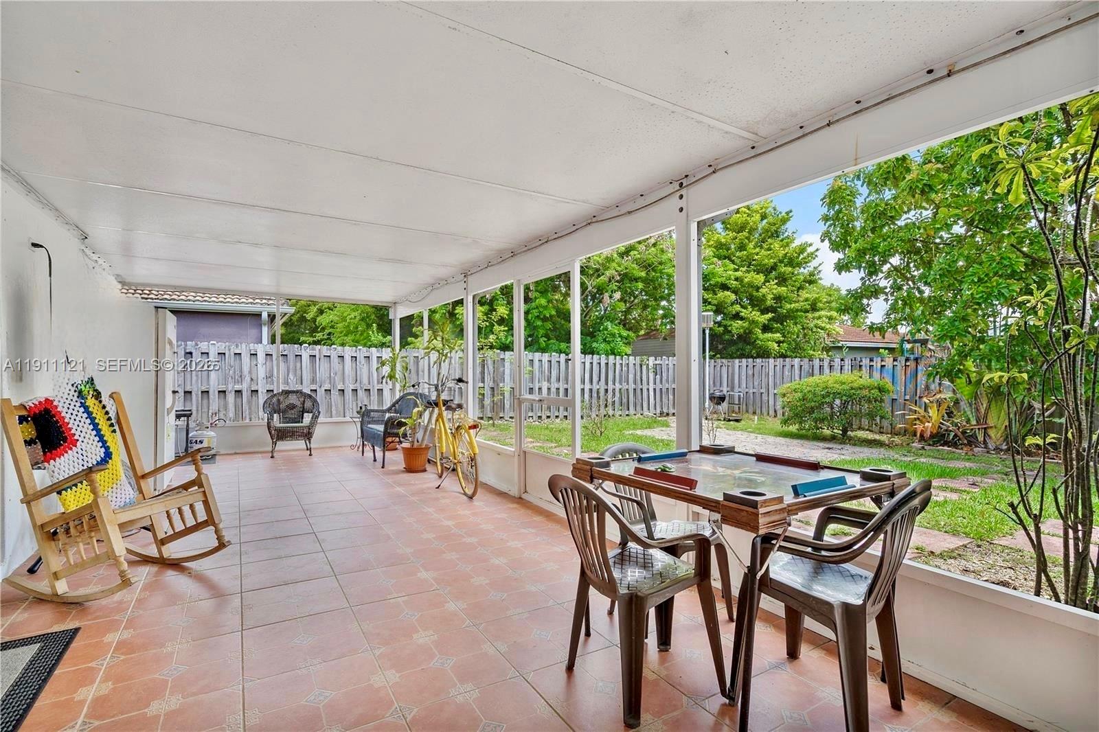 HAINLIN MILL ESTATES SEC - Residential