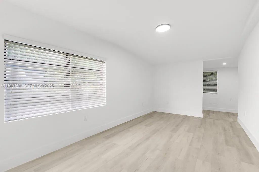 ANDERSON HEIGHTS - Residential Lease