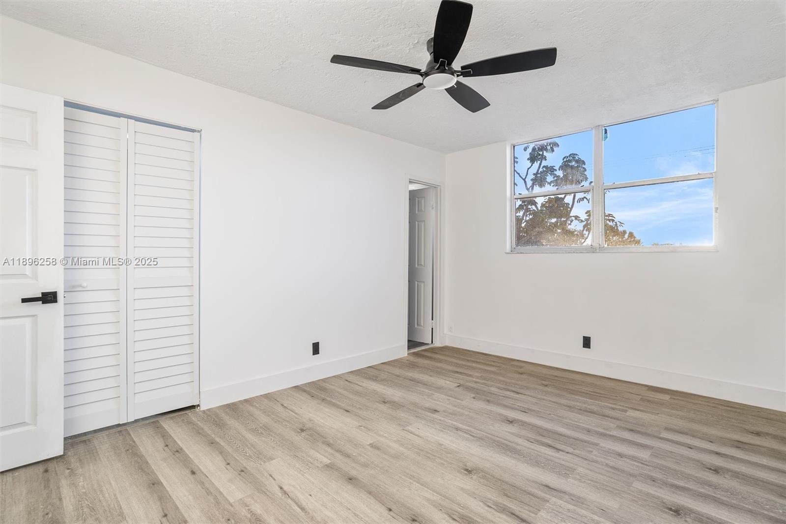 SOMERSET NO SIX CONDO - Residential