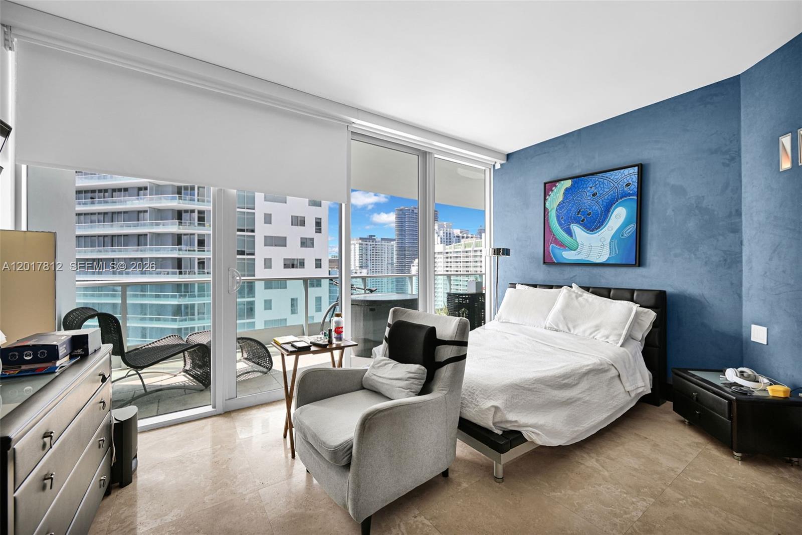 JADE RESIDENCES - Residential