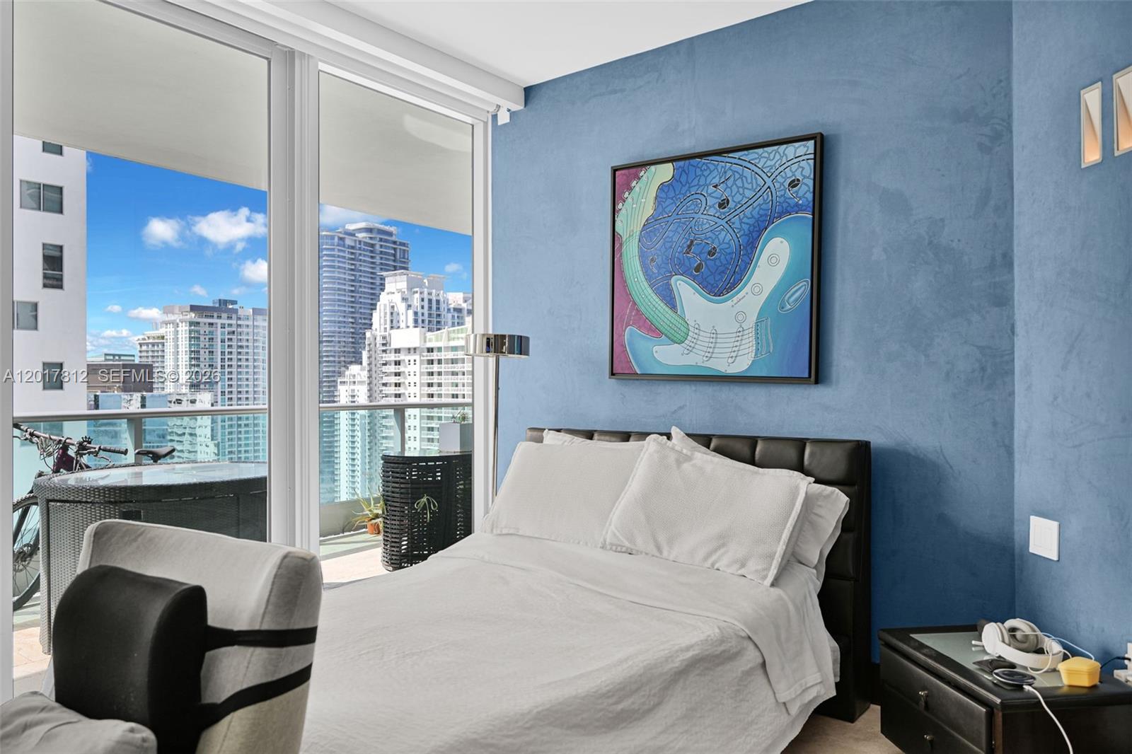 JADE RESIDENCES - Residential