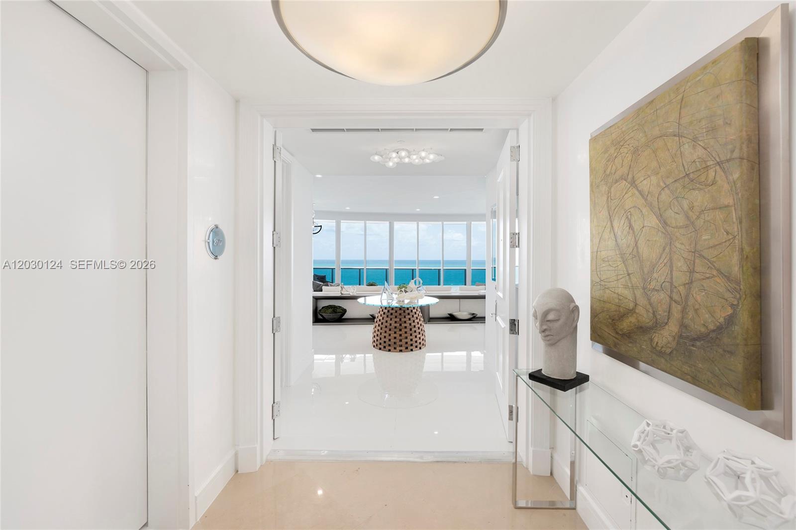 5959 Collins Ave 807