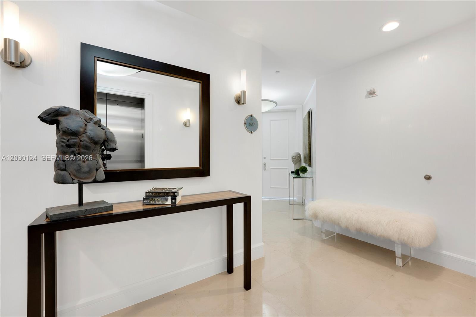 5959 Collins Ave 807
