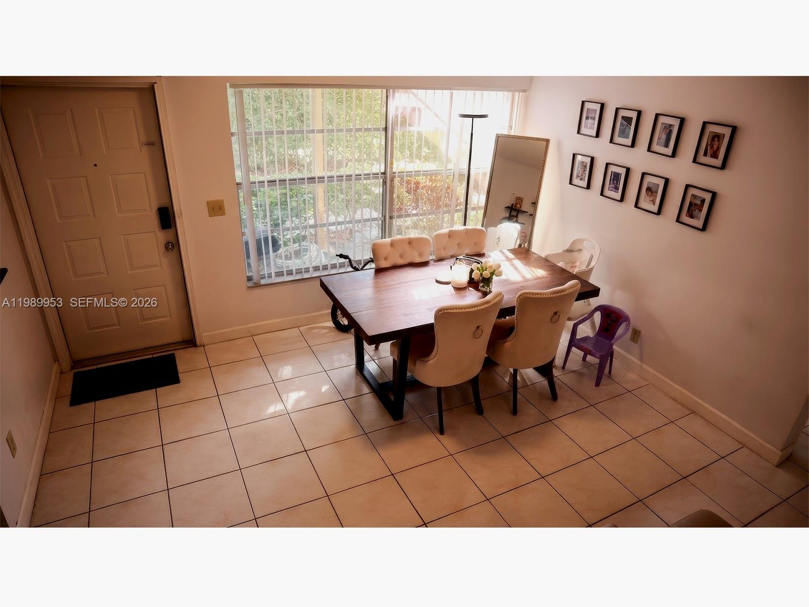 ORANGE TREE OF CORAL SPRI - Residential