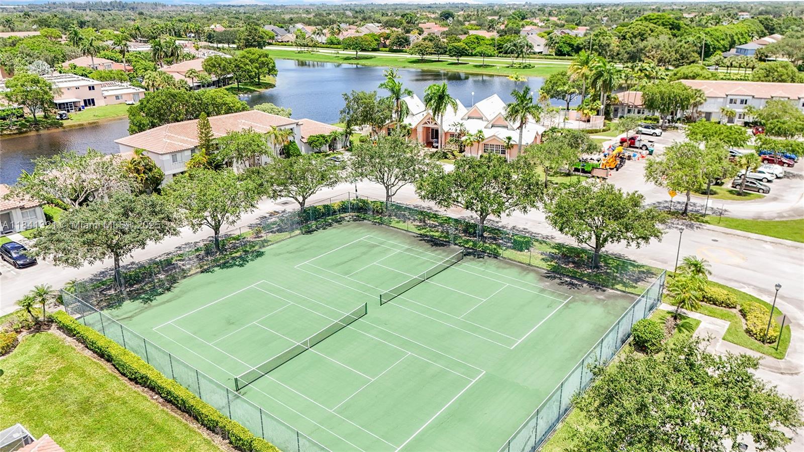 CHAPEL TRAIL II - Residential