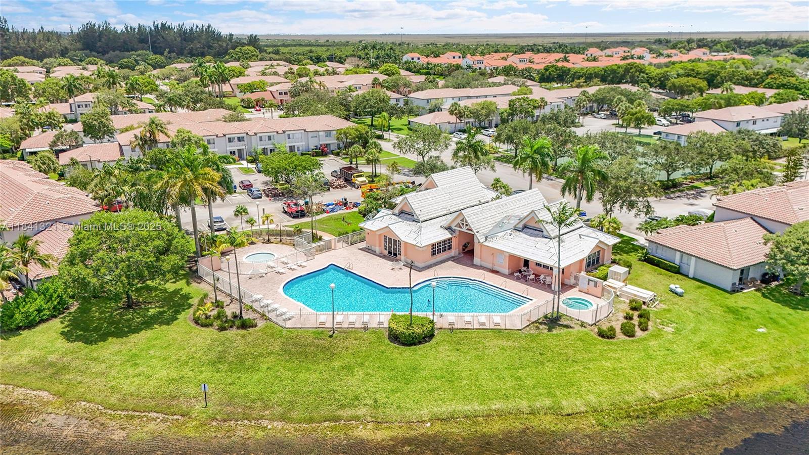 CHAPEL TRAIL II - Residential