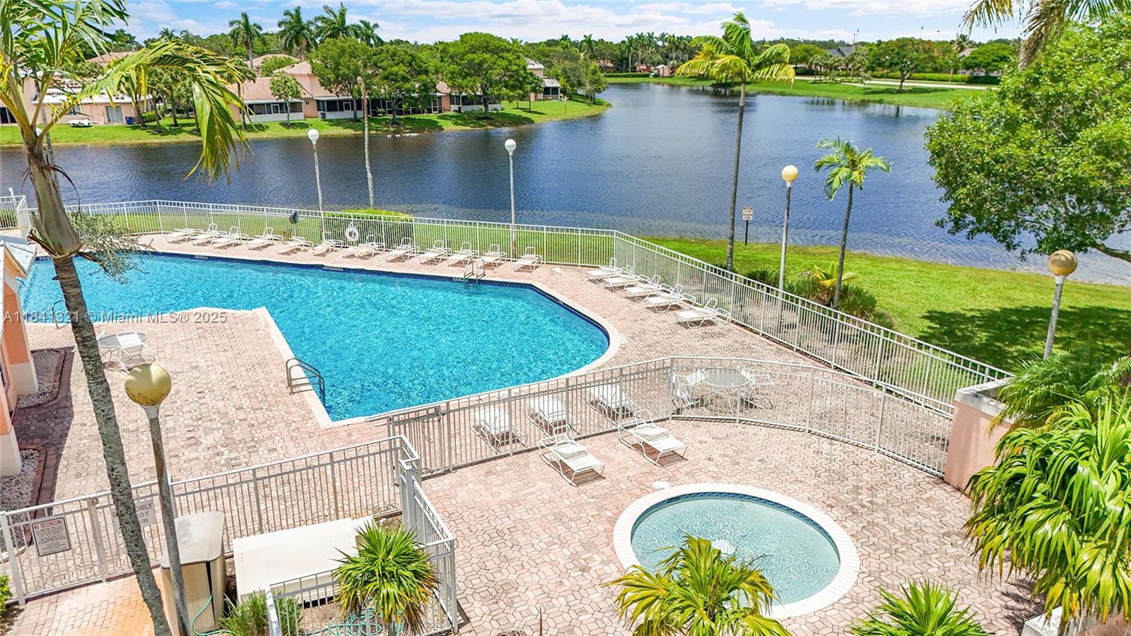 CHAPEL TRAIL II - Residential