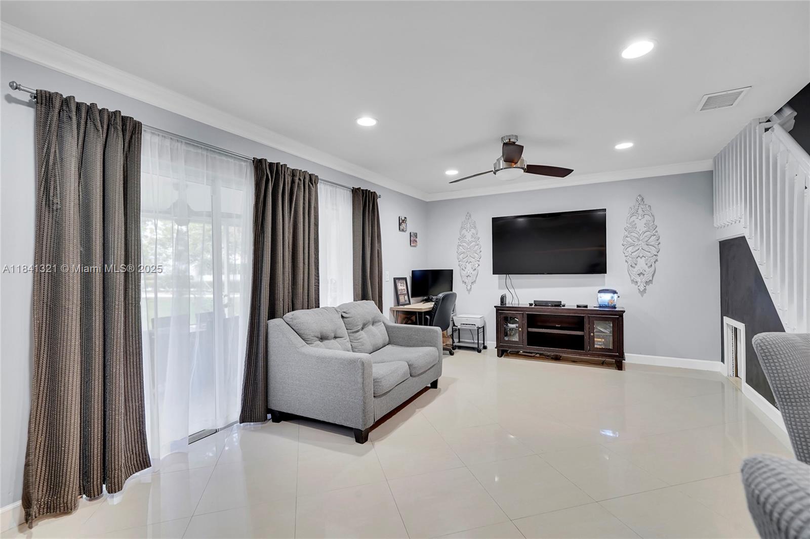 CHAPEL TRAIL II - Residential