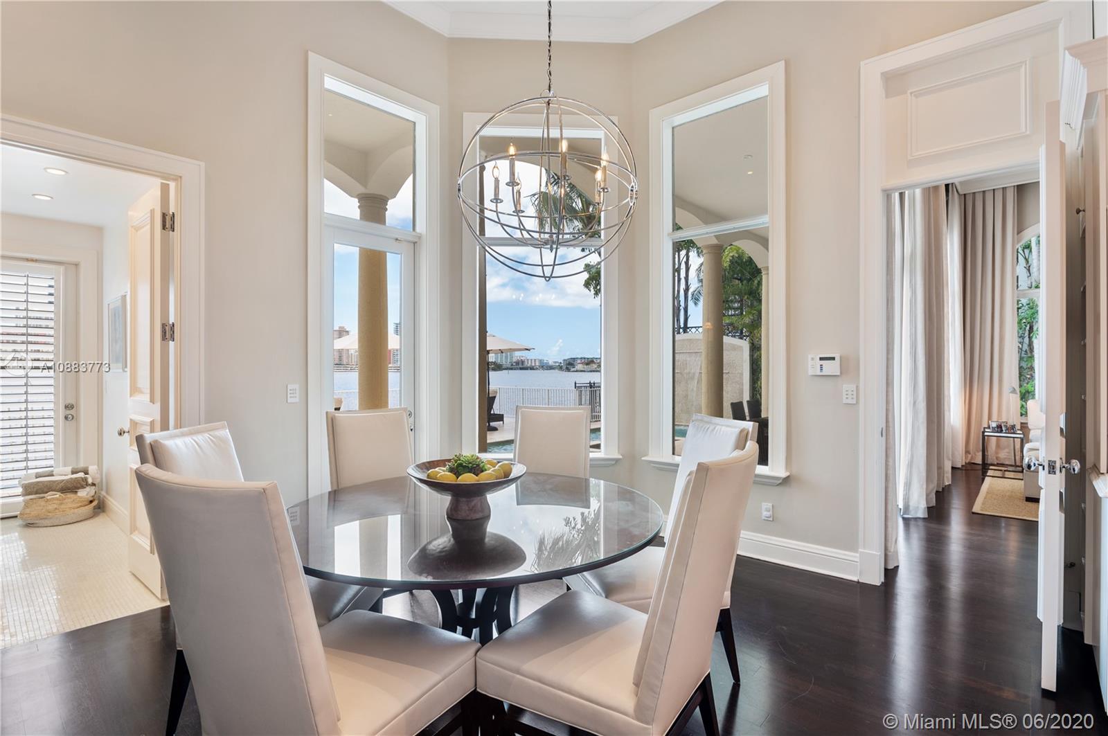 ISLAND ESTATES - Residential