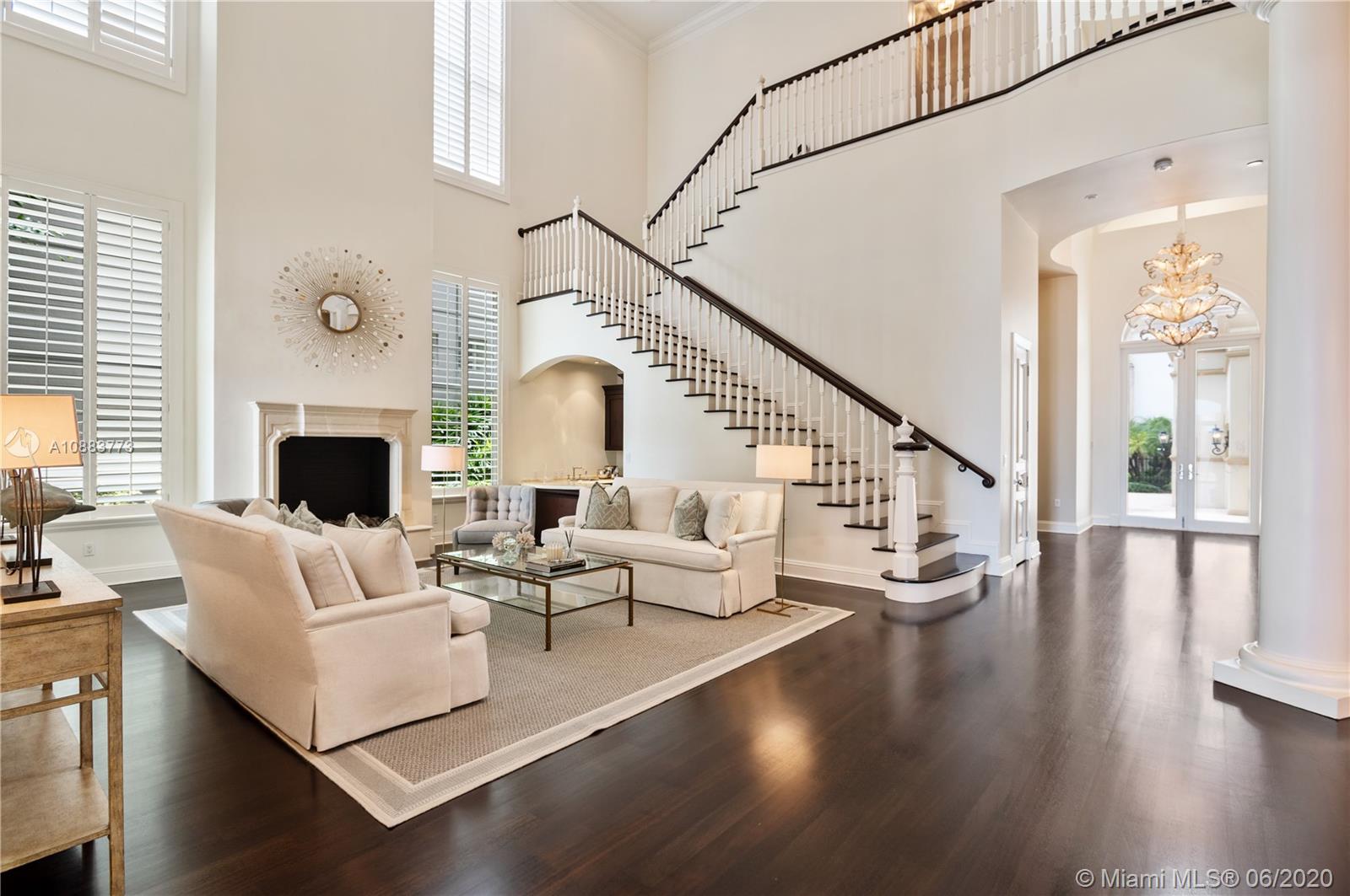 ISLAND ESTATES - Residential