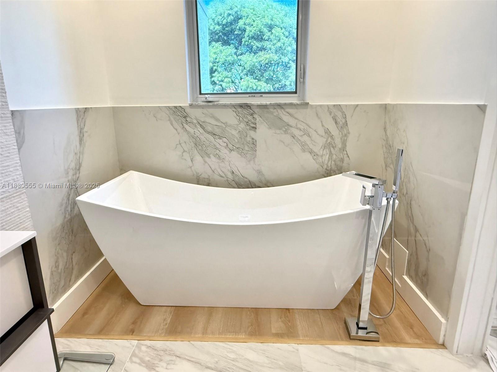 DORAL ISLES ANTIGUA - Residential Lease