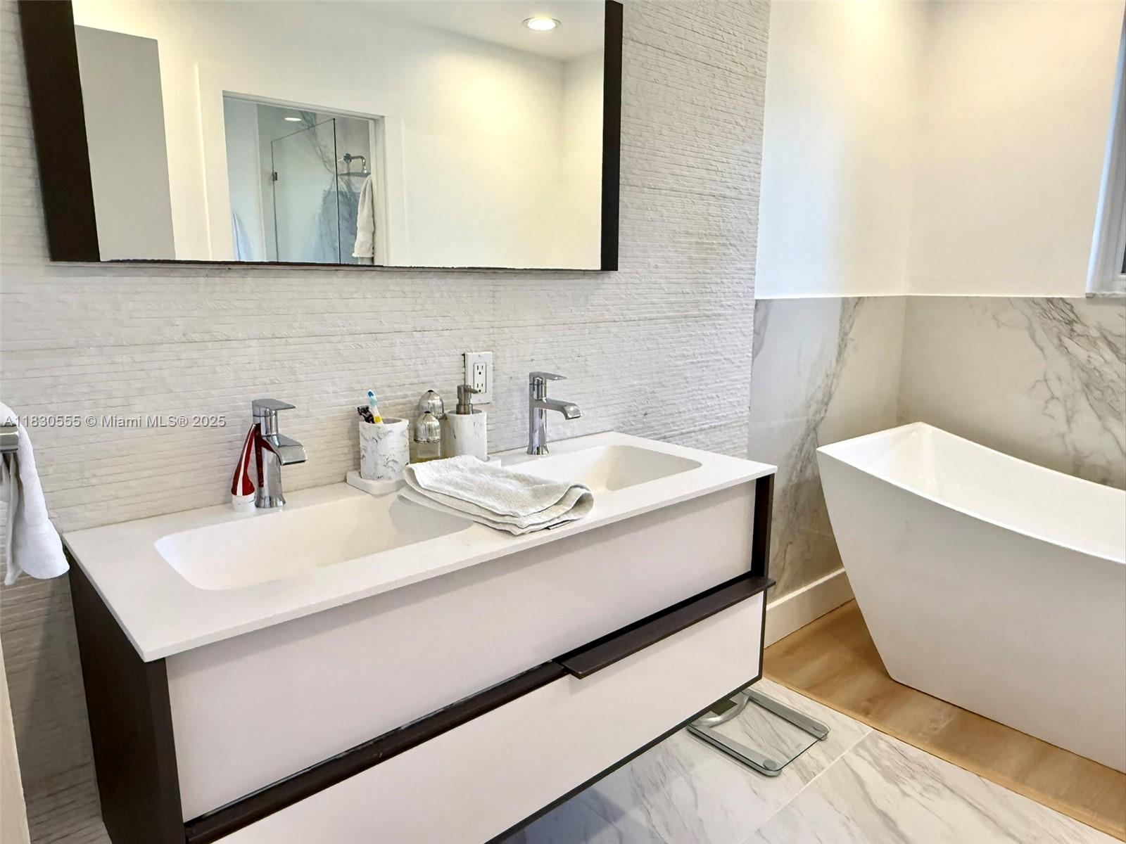 DORAL ISLES ANTIGUA - Residential Lease