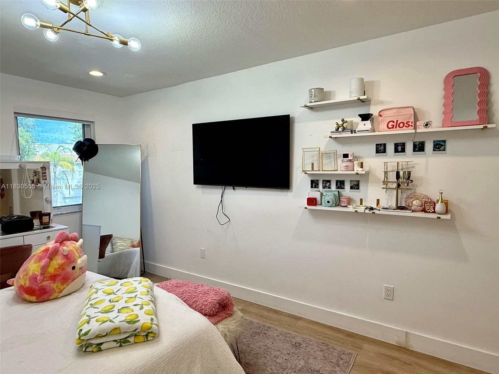 DORAL ISLES ANTIGUA - Residential Lease