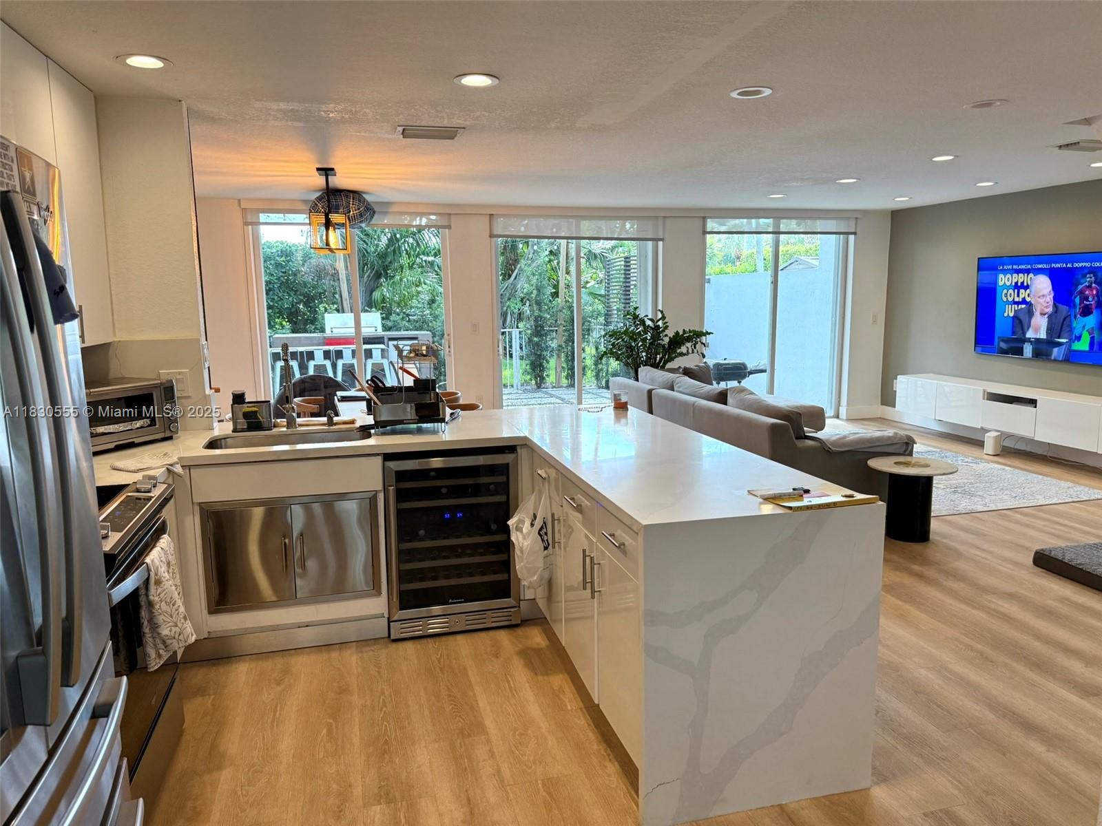 DORAL ISLES ANTIGUA - Residential Lease