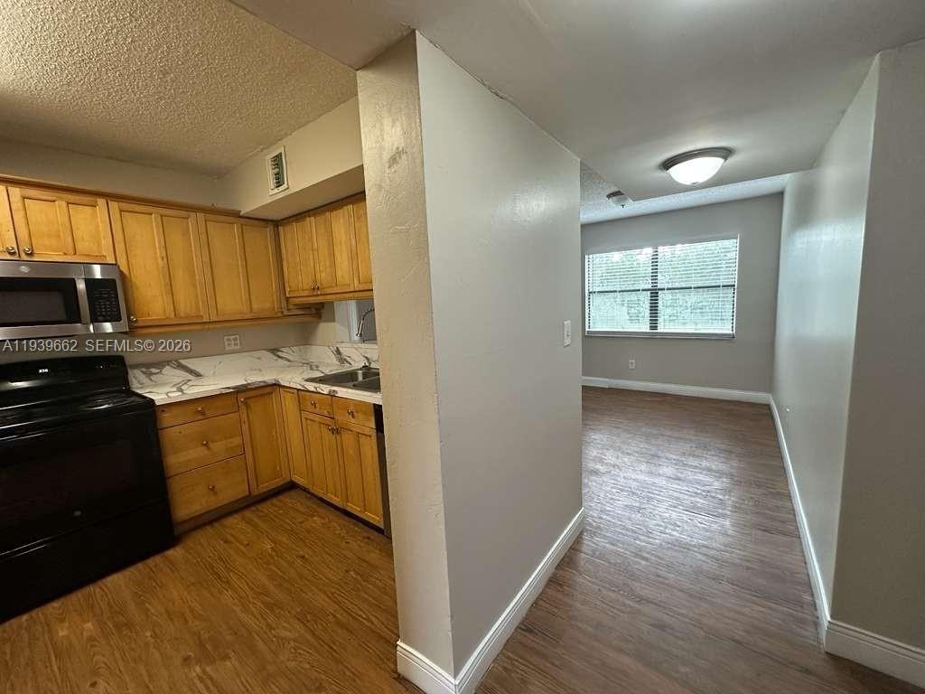 Miramar Club #6 Condo - Residential