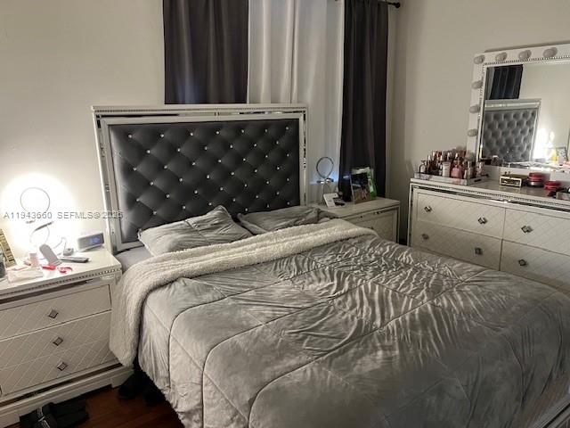 MANGO HILL CONDO NO 4 - Residential