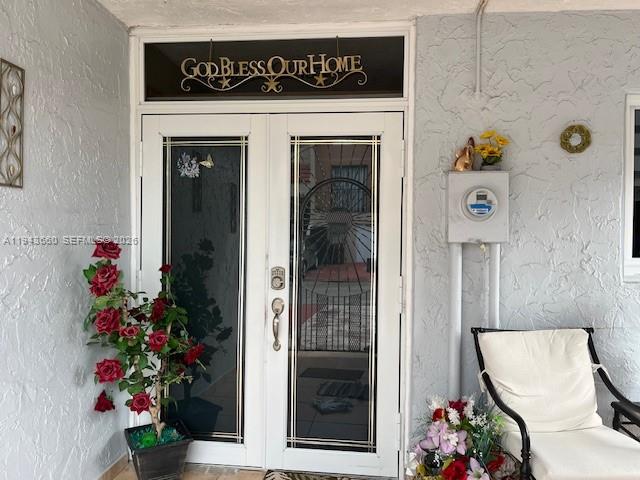 MANGO HILL CONDO NO 4 - Residential