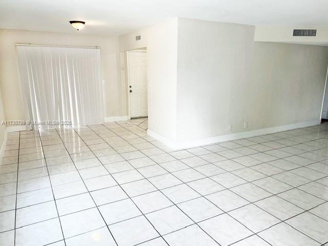 WINDERMERE CONDO NUMBER F - Residential Lease