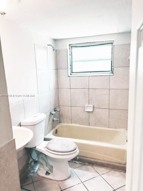 WINDERMERE CONDO NUMBER F - Residential Lease
