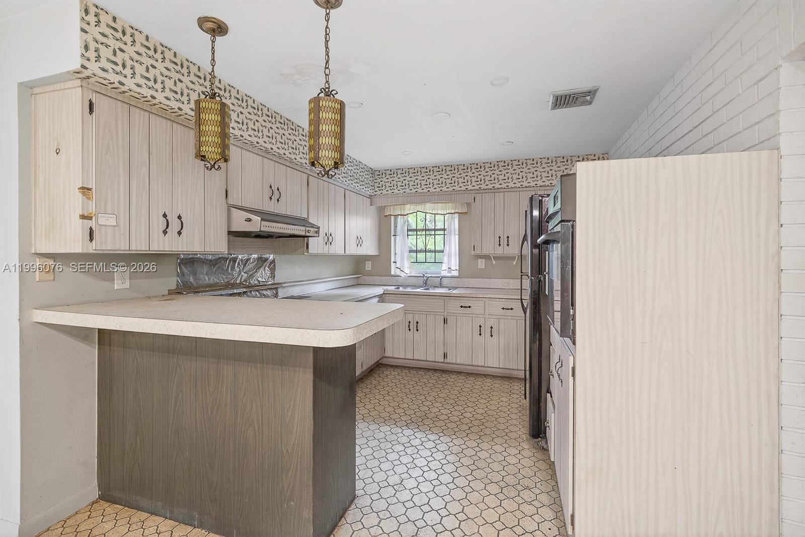 SHORE ACRES AMD PL - Residential