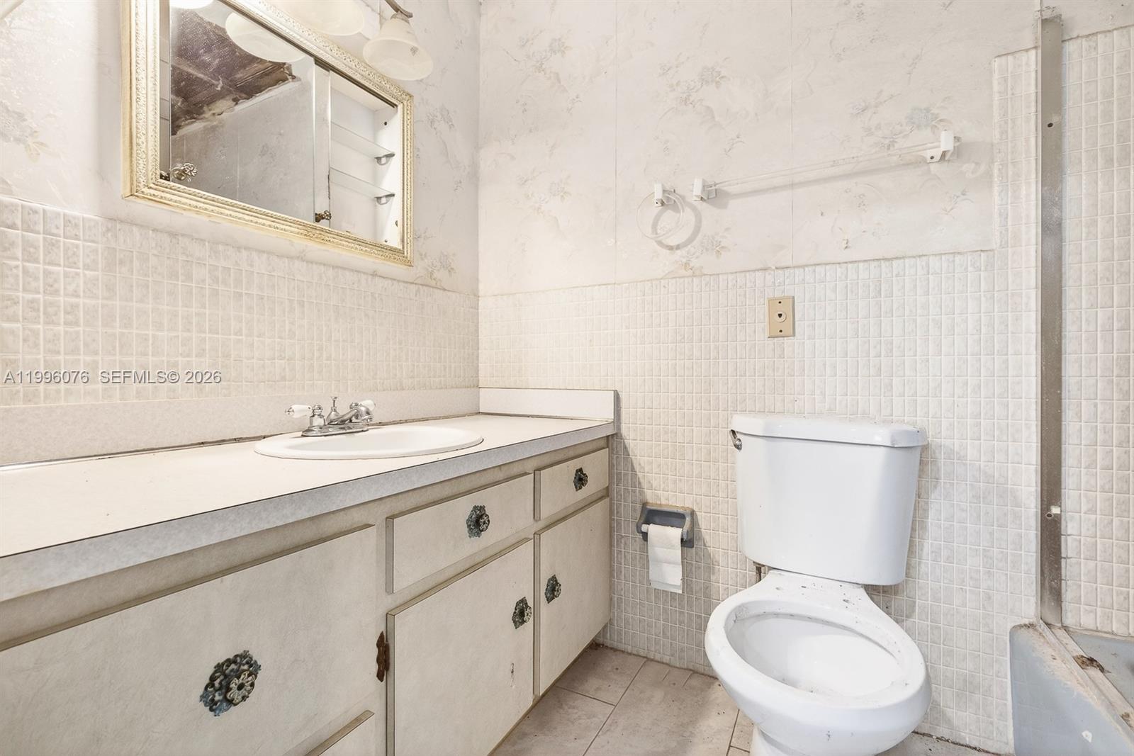 SHORE ACRES AMD PL - Residential