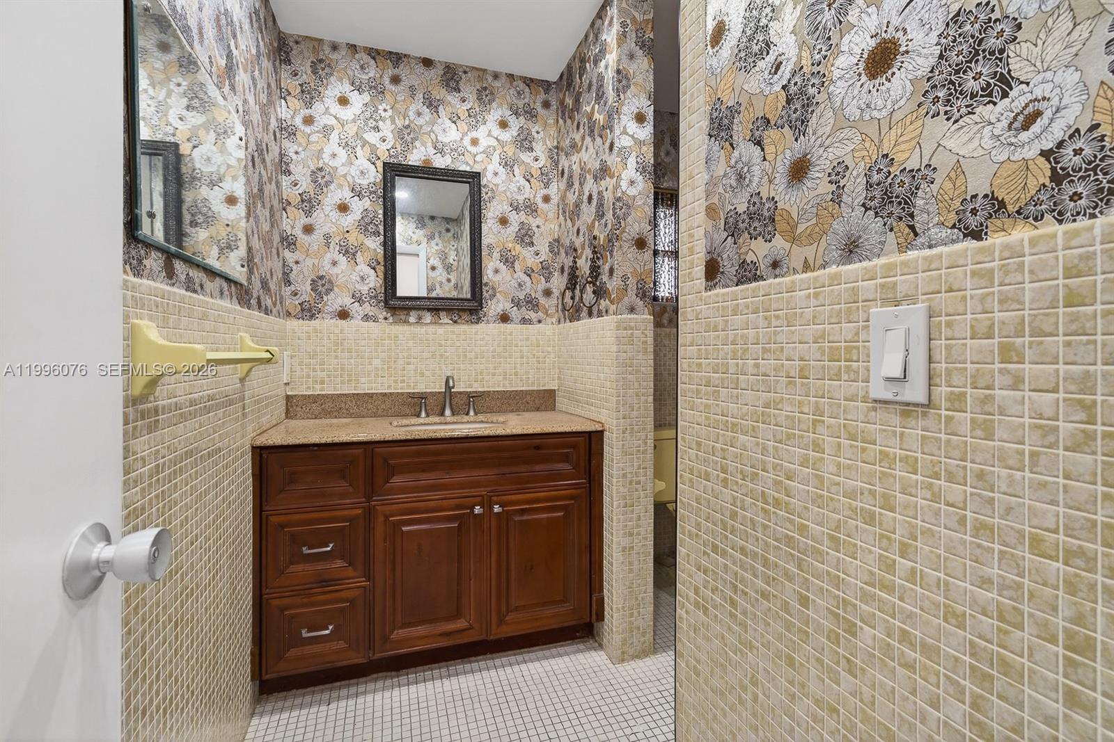 SHORE ACRES AMD PL - Residential