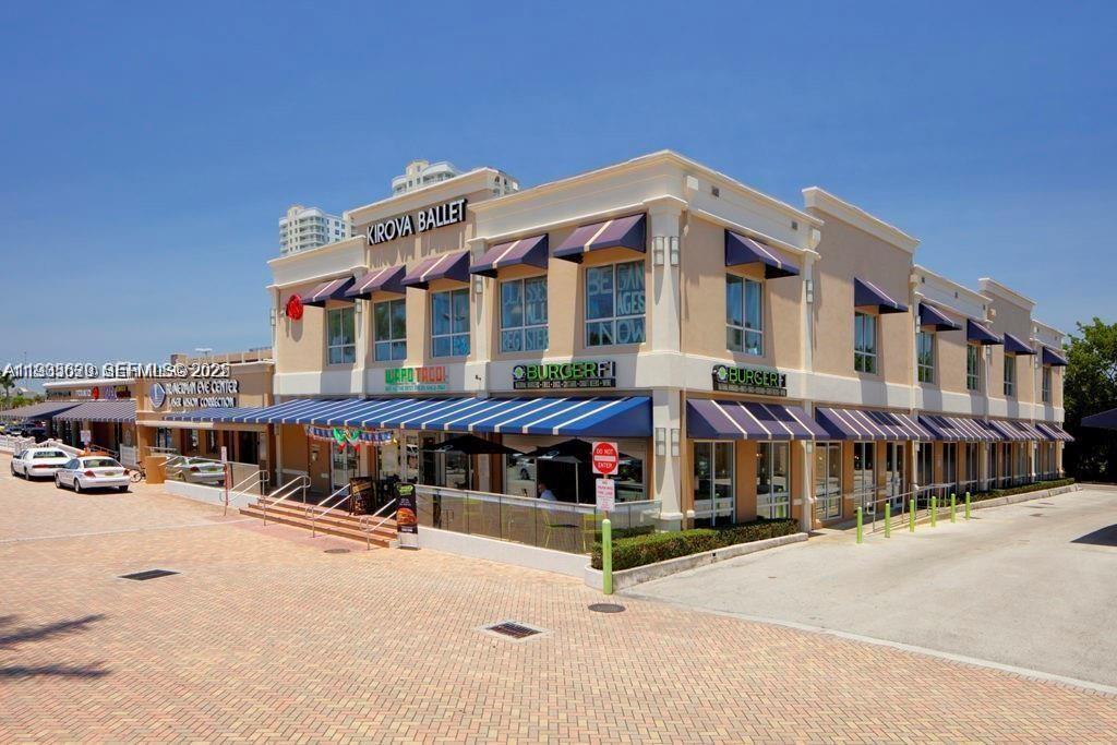 TIDES ON HOLLYWOOD BEACH - Residential Lease