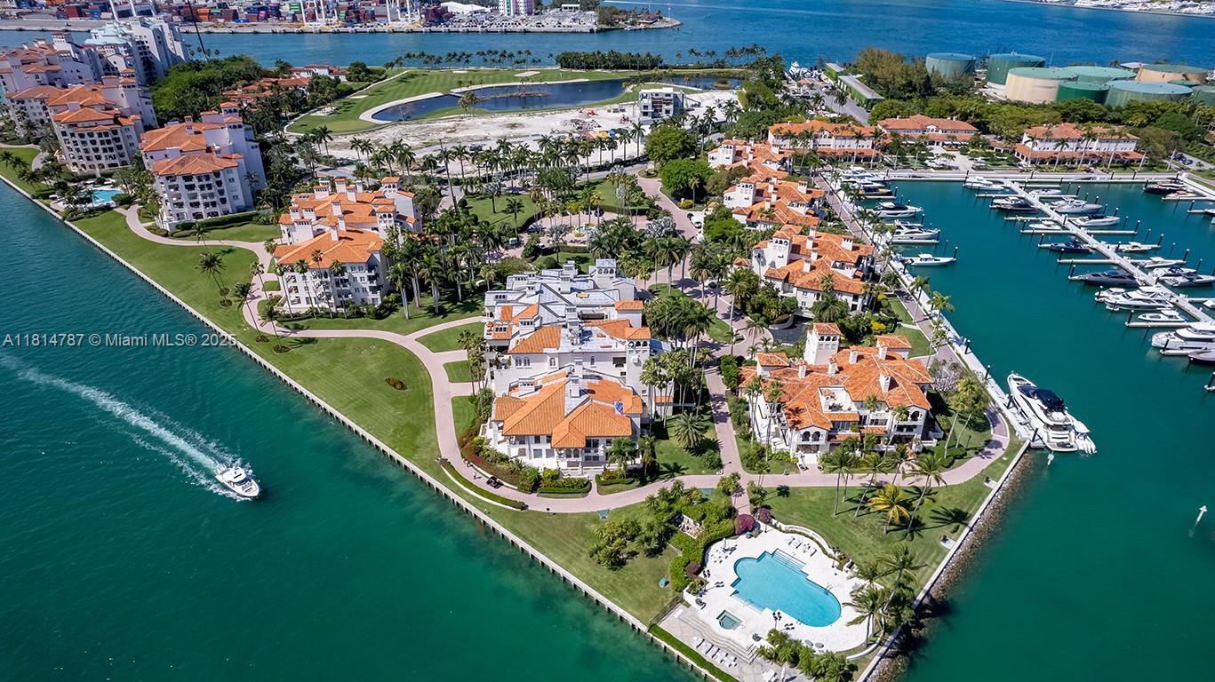 Address Not Disclosed, Miami Beach, Miami-Dade County, Florida - 3 Bedrooms  
4 Bathrooms - 