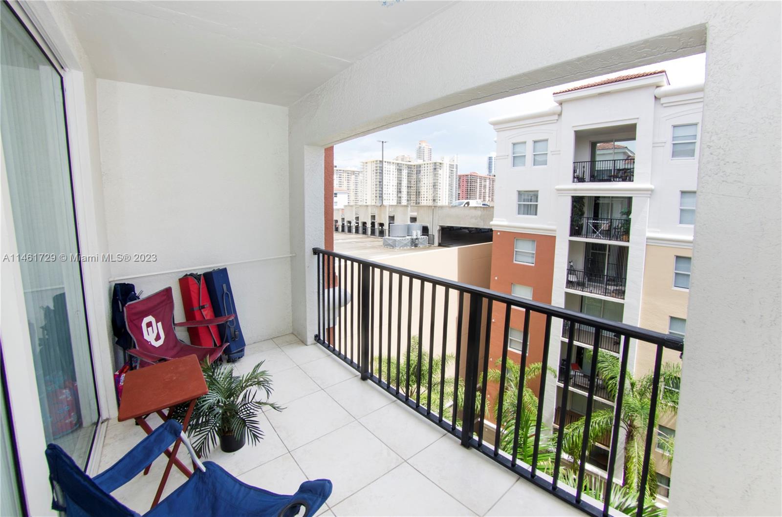 PORTO BELLAGIO CONDO - Residential Lease