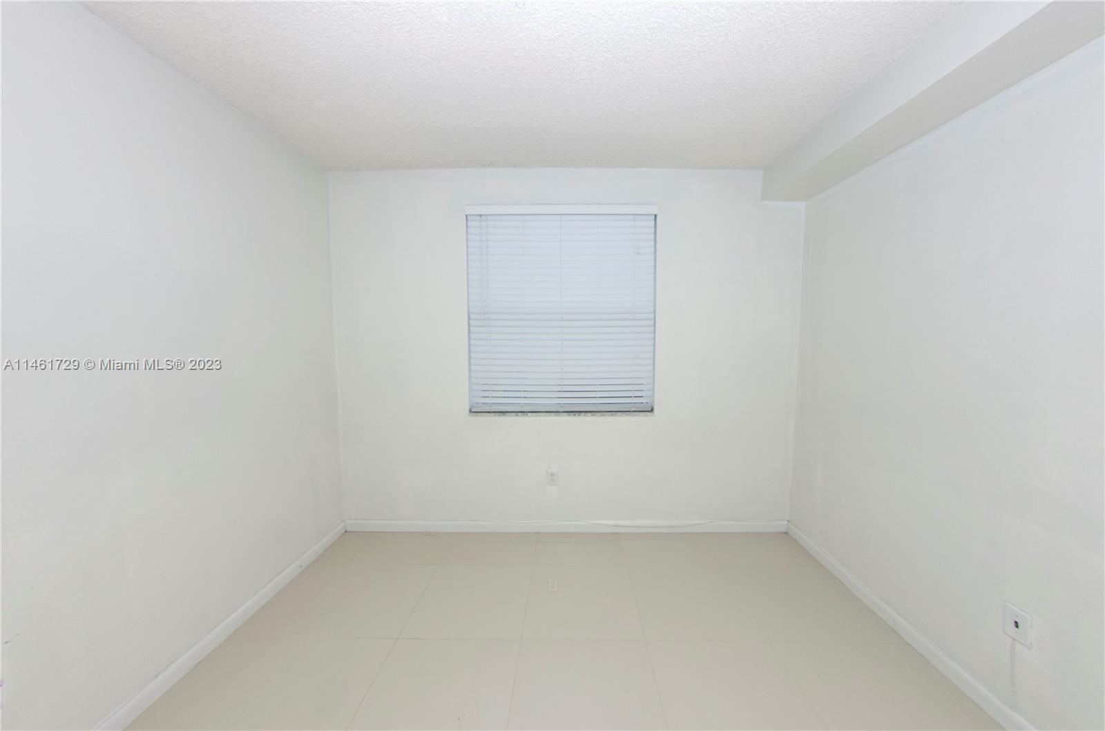 PORTO BELLAGIO CONDO - Residential Lease