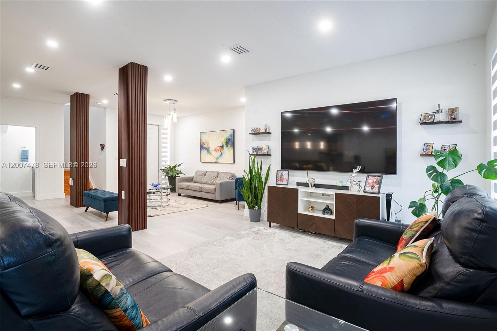 CENTURY BREEZE - Residential