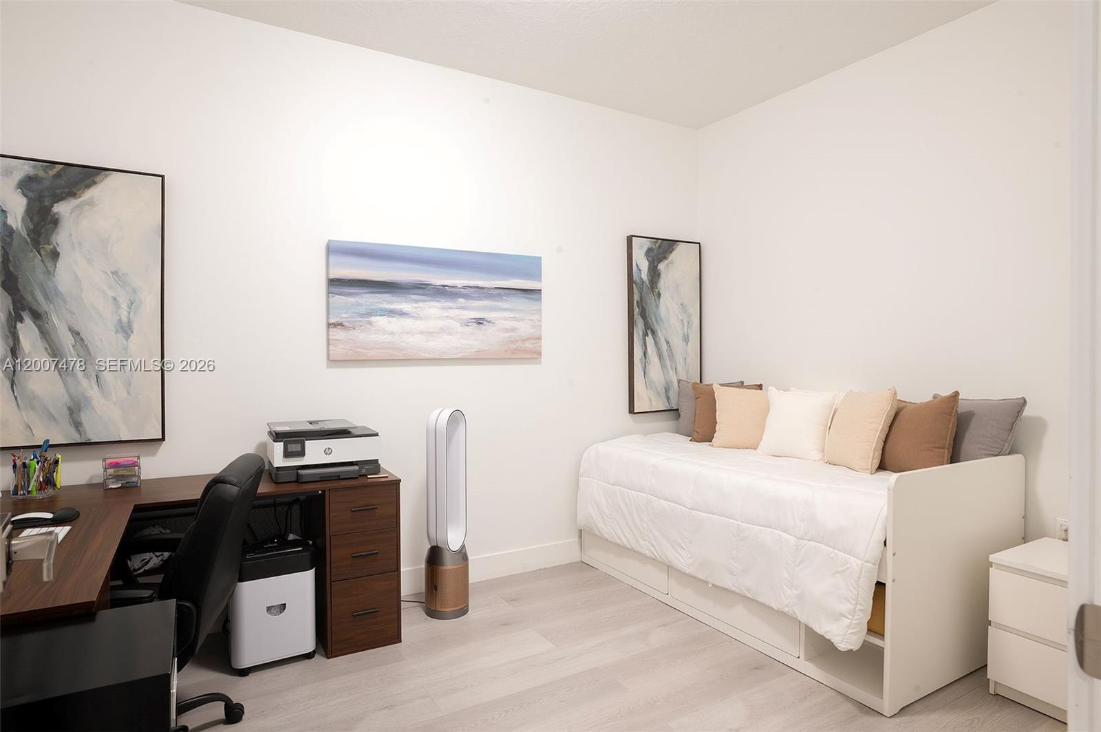 CENTURY BREEZE - Residential