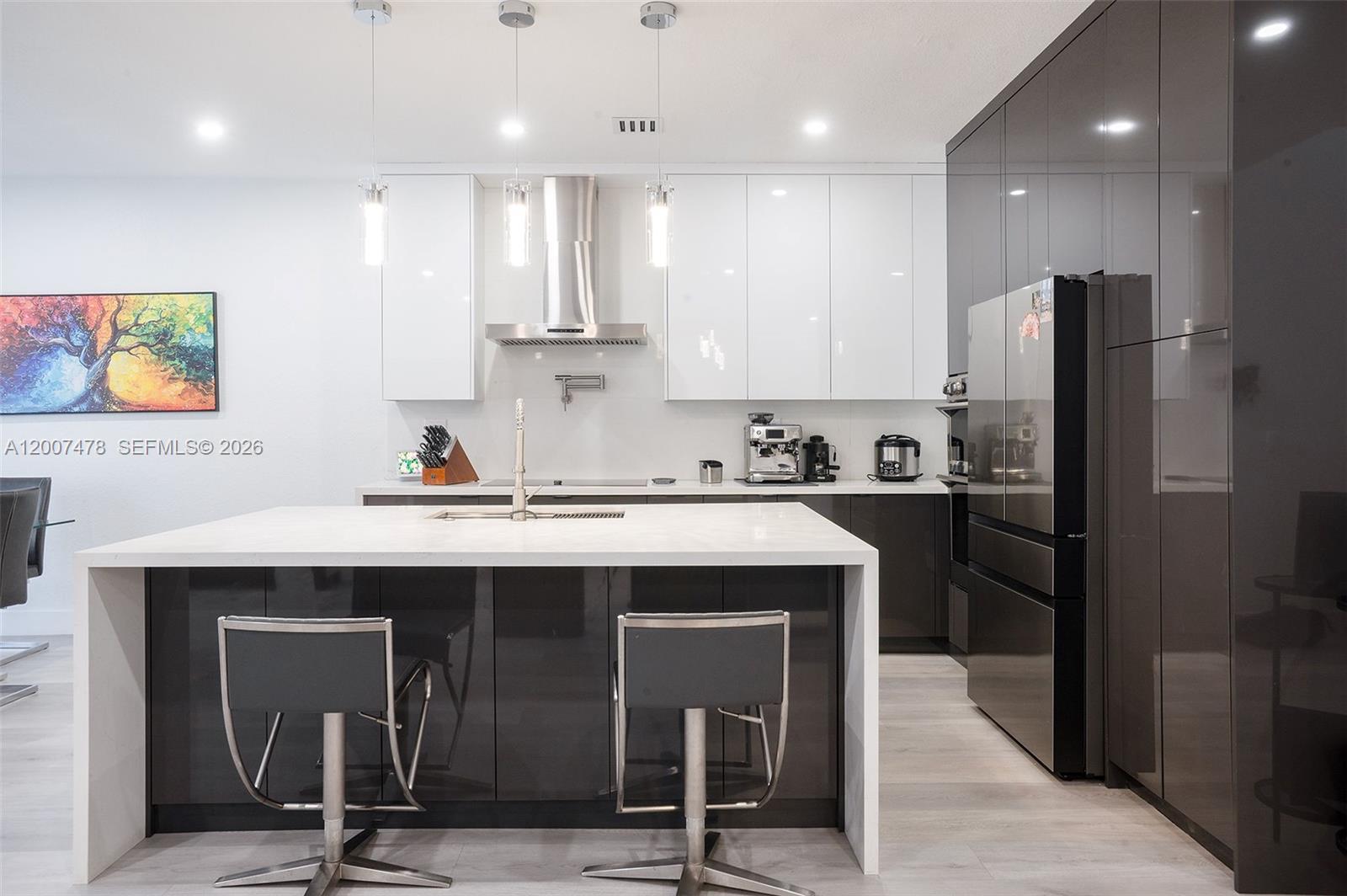 CENTURY BREEZE - Residential