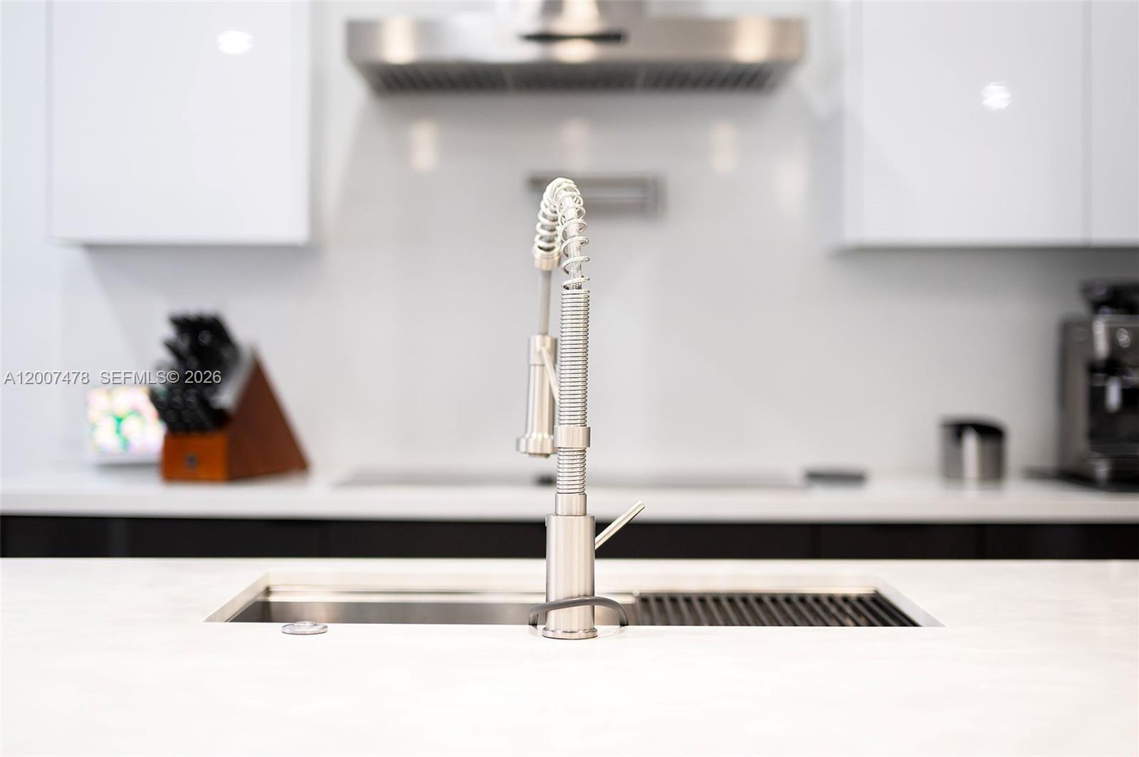 CENTURY BREEZE - Residential