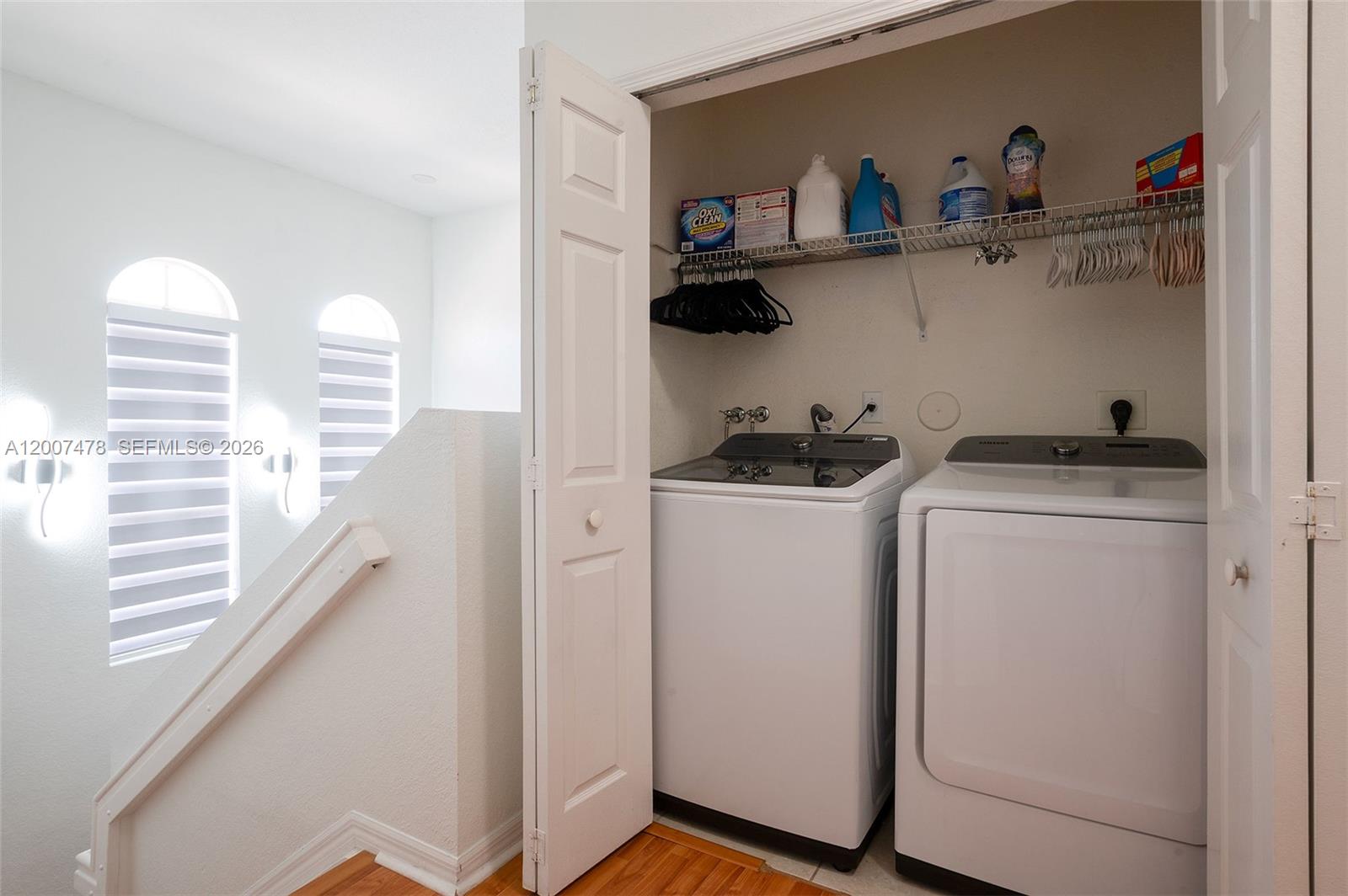 CENTURY BREEZE - Residential