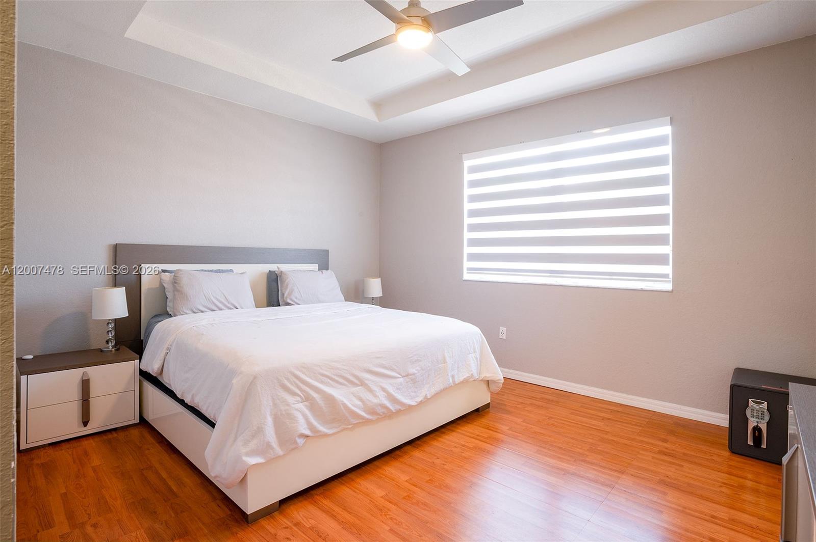 CENTURY BREEZE - Residential