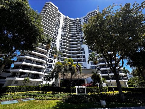 Photo of 3400 NE 192nd St #303, Aventura, FL 33180 (MLS # A11857566)