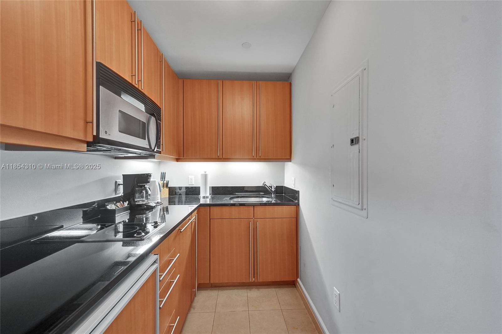 MILLENNIUM TOWER CONDOMIN - Residential