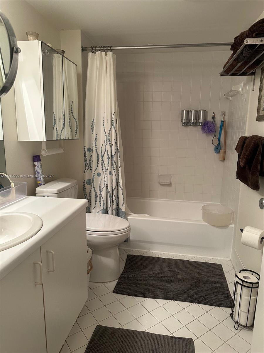 PLYMOUTH AT CENTURY VILLAG - Residential