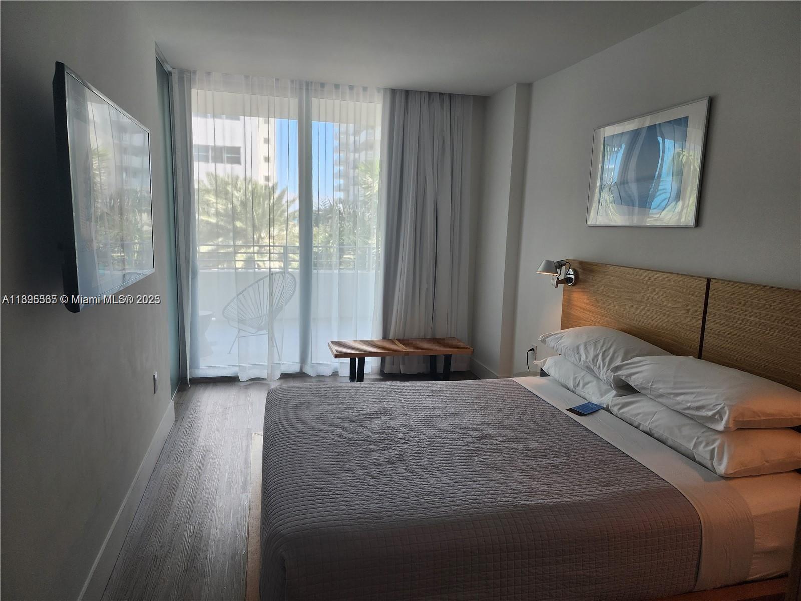 6080 COLLINS CONDO - Residential