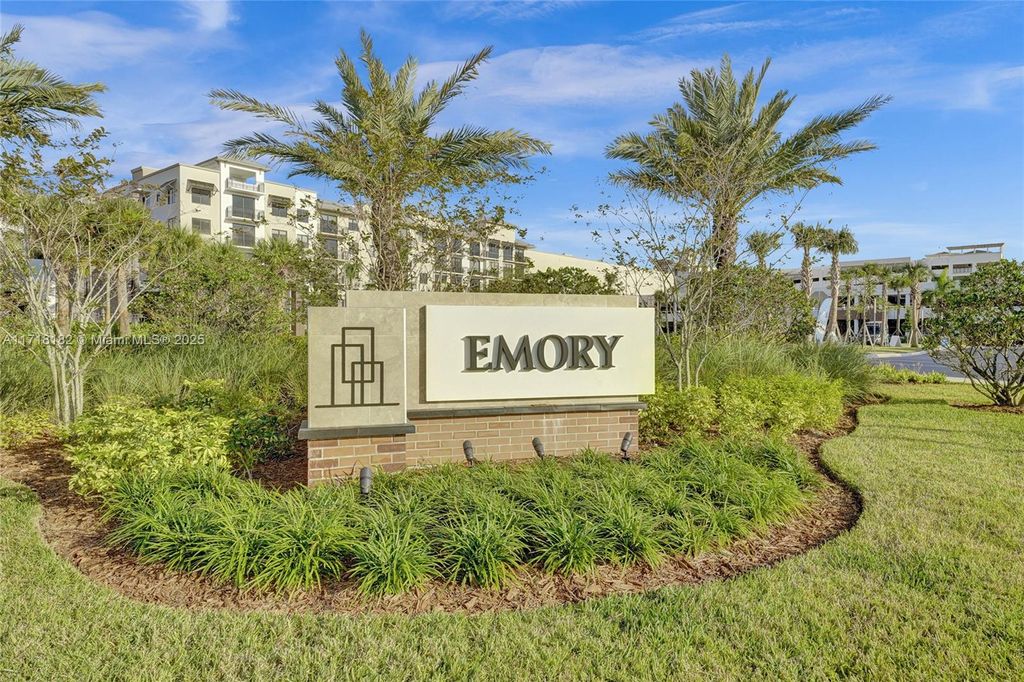 Photo of 754 NW 82th Ter, Plantation, FL 33324 (MLS # A11718182)