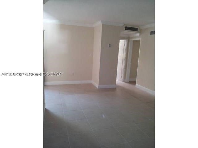 95 Edgewater Dr 201