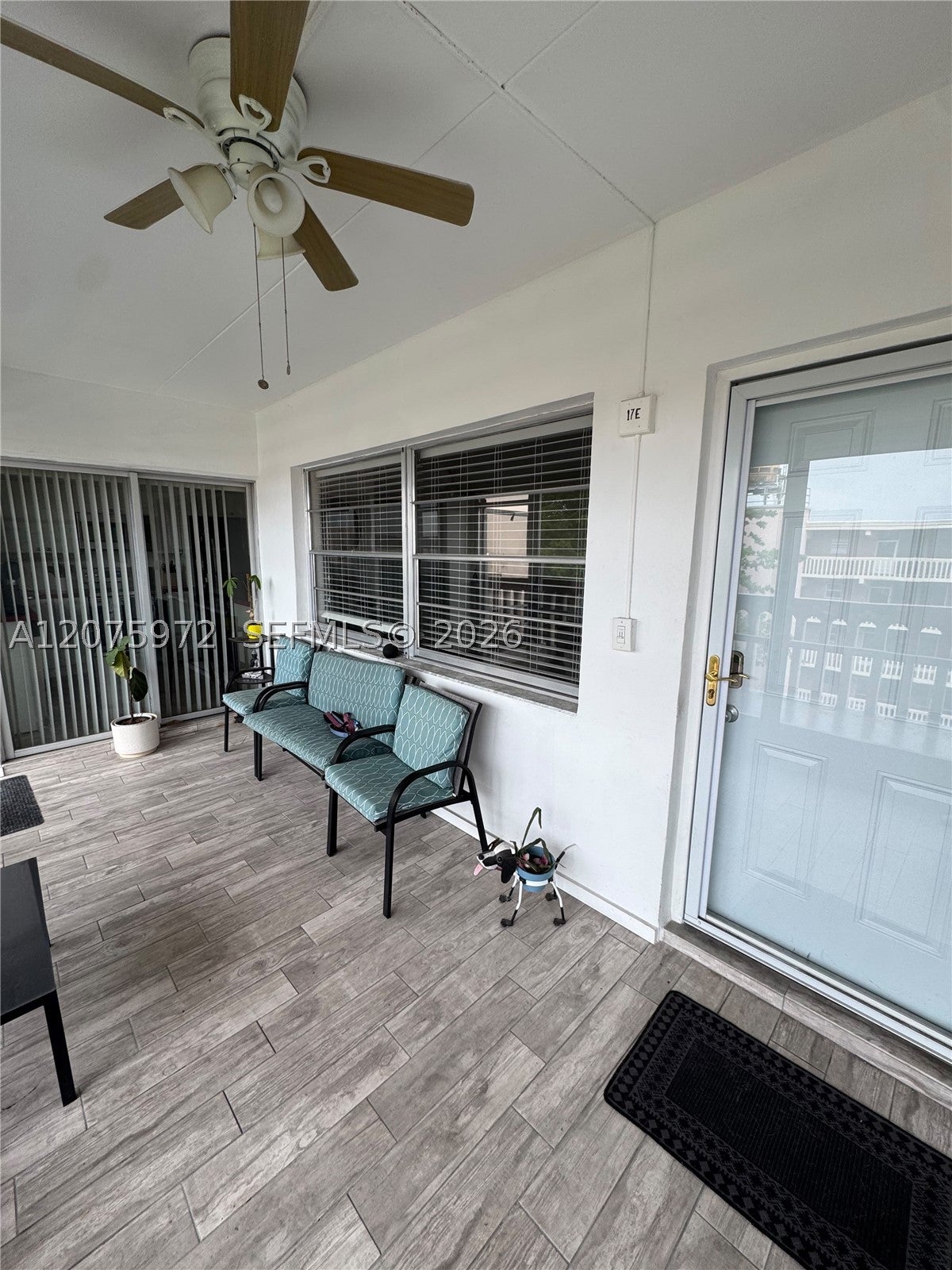 180 NE 12th Ave 17E